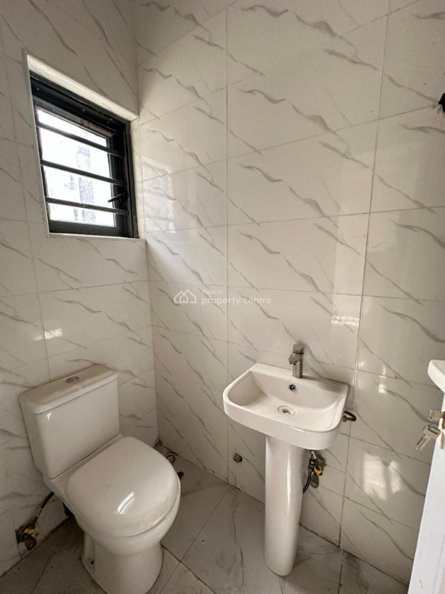 3 Bedroom Apartment, Mobil, Ilaje, Ajah, Lagos, Flat / Apartment for Sale