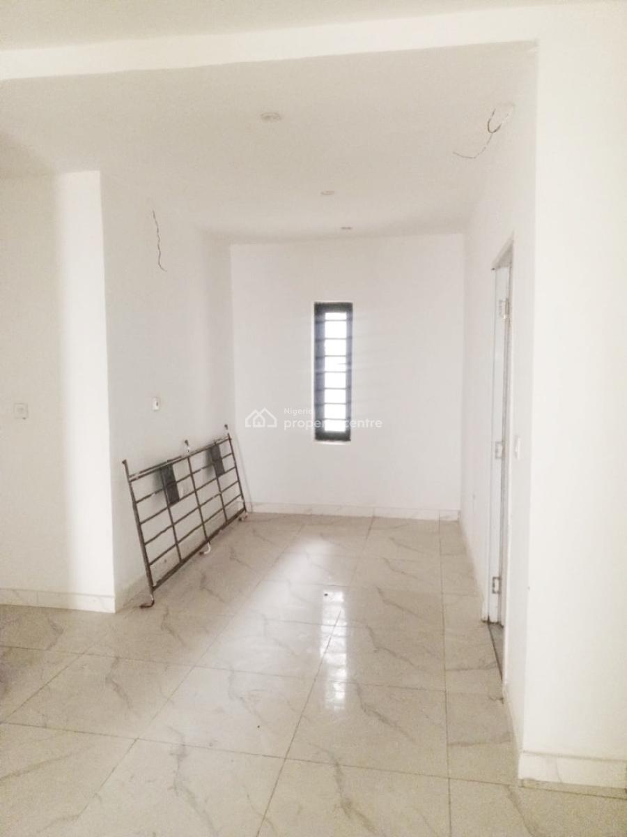 Newly Built Luxury 2 Bedroom Flat, Chevron Drive, Lekki, Lagos, Flat / Apartment for Rent