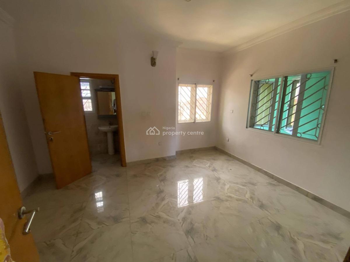 Spacious 4 Bedroom Terraced Duplex with a Bq, Osapa, Lekki, Lagos, Terraced Duplex for Rent