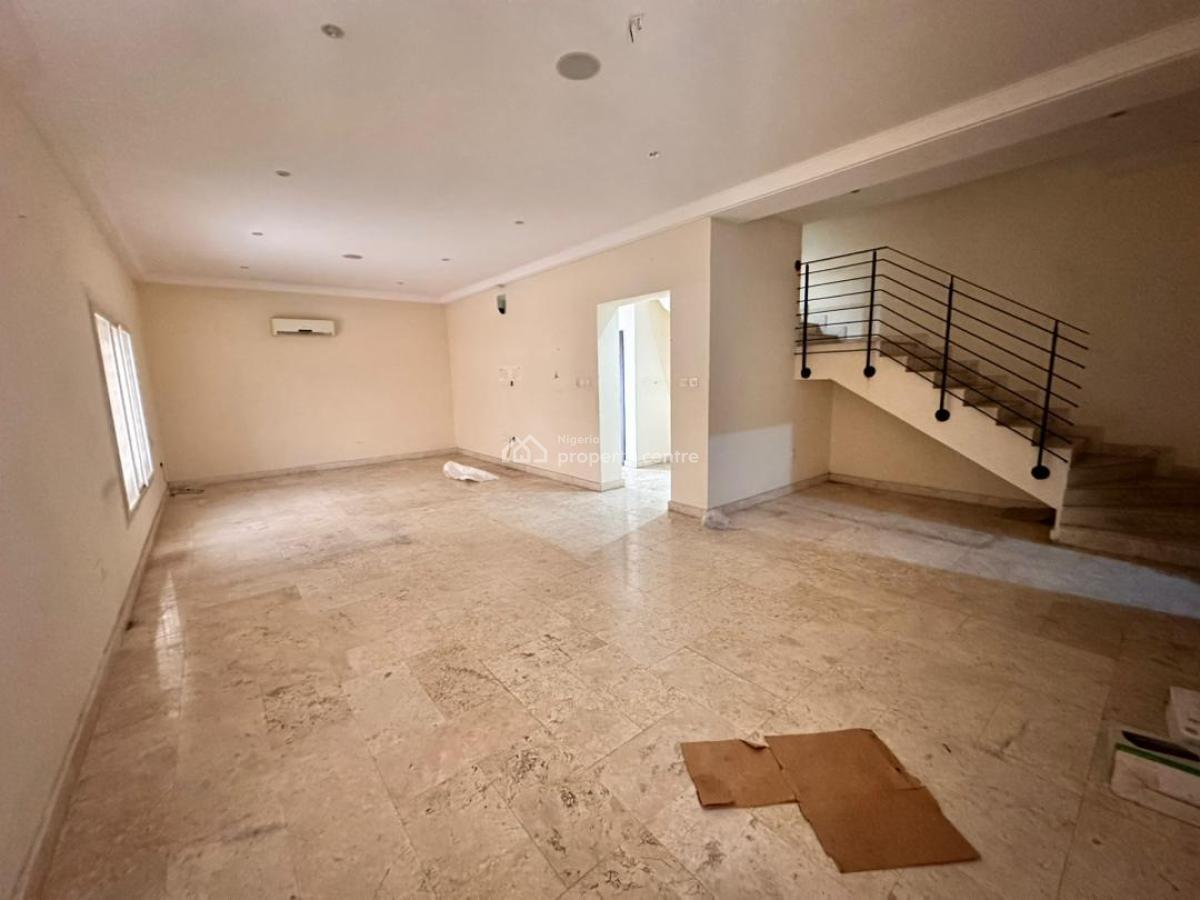 Serviced 4 Bedroom Terraced, Lekki Phase 1, Lekki, Lagos, Flat / Apartment for Rent