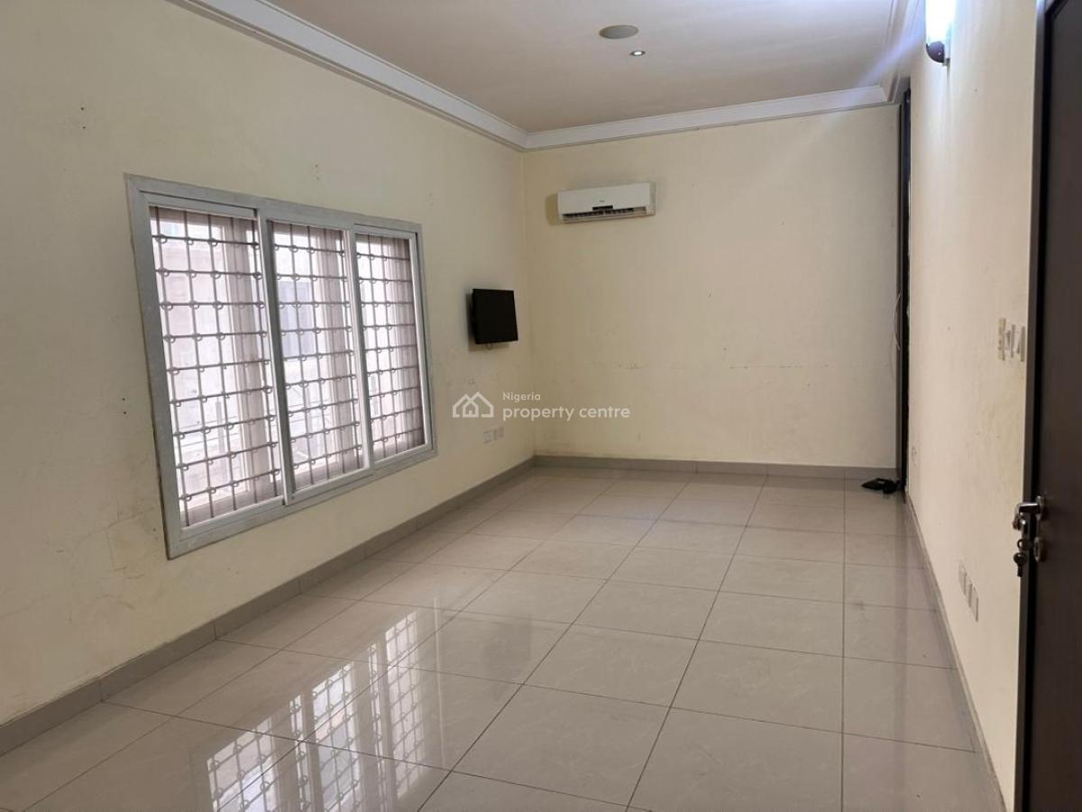 Serviced 4 Bedroom Terraced, Lekki Phase 1, Lekki, Lagos, Flat / Apartment for Rent