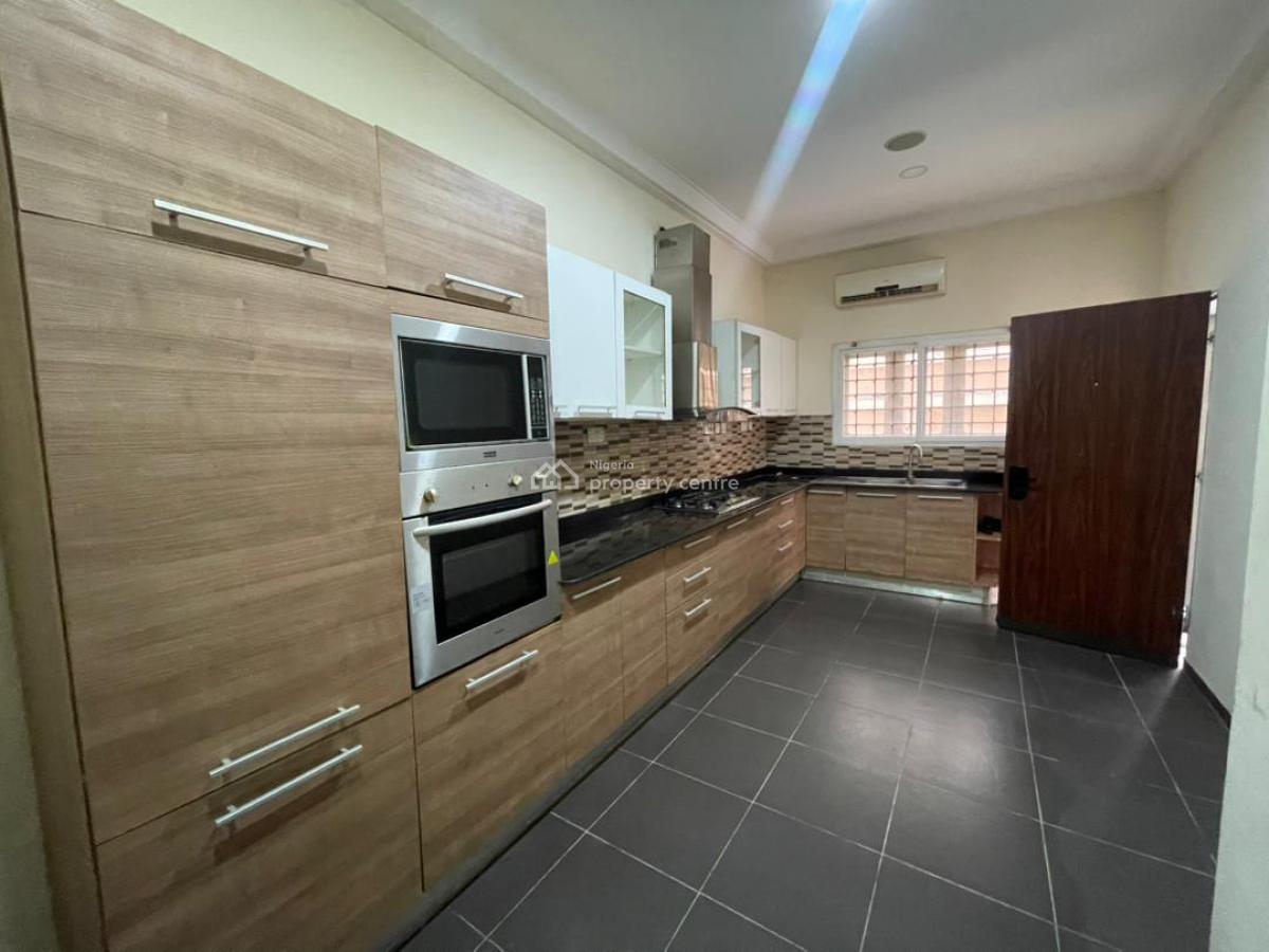 Serviced 4 Bedroom Terraced Duplex, Lekki Phase 1, Lekki, Lagos, Terraced Duplex for Rent