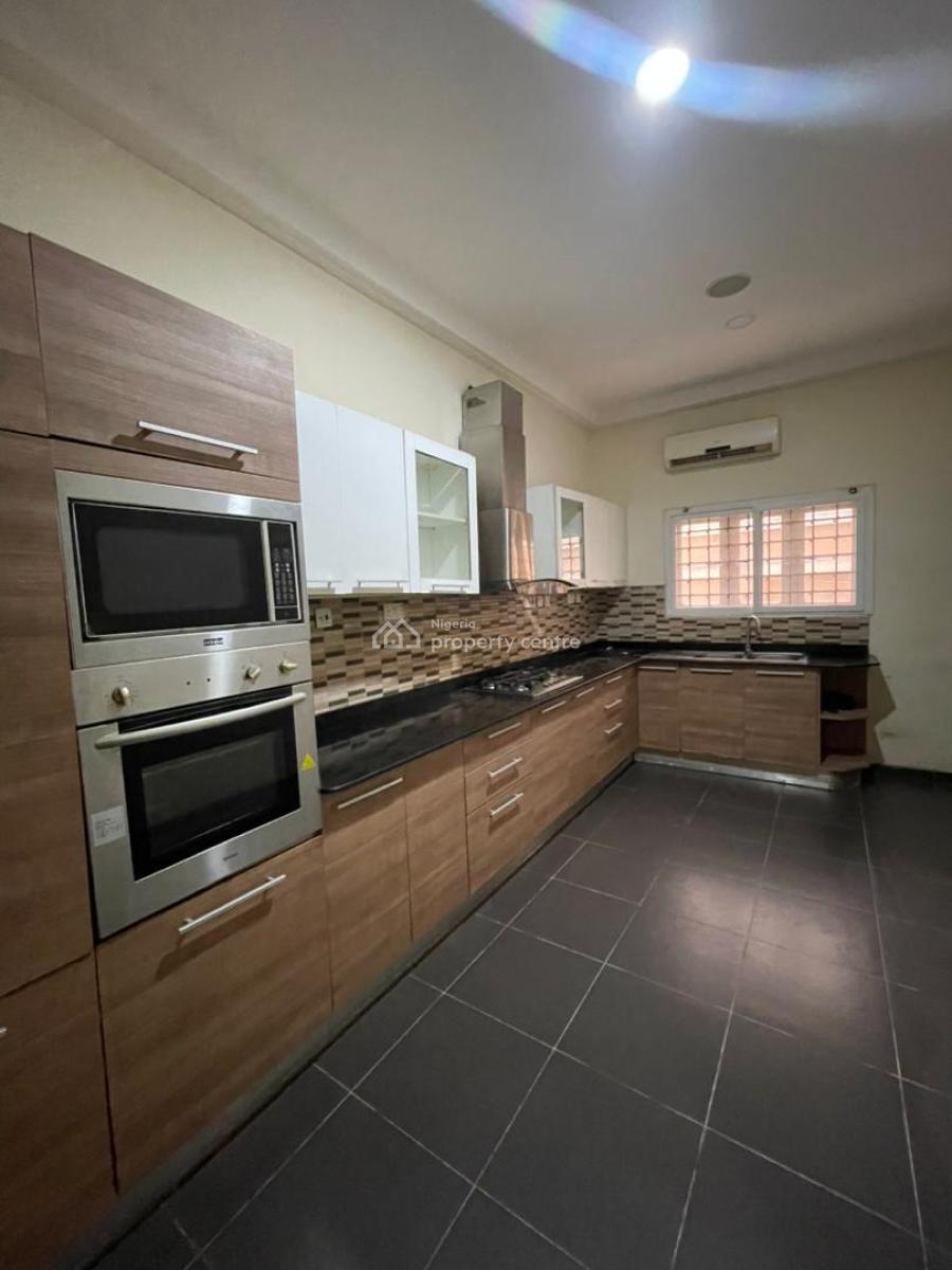 Serviced 4 Bedroom Terraced Duplex, Lekki Phase 1, Lekki, Lagos, Terraced Duplex for Rent