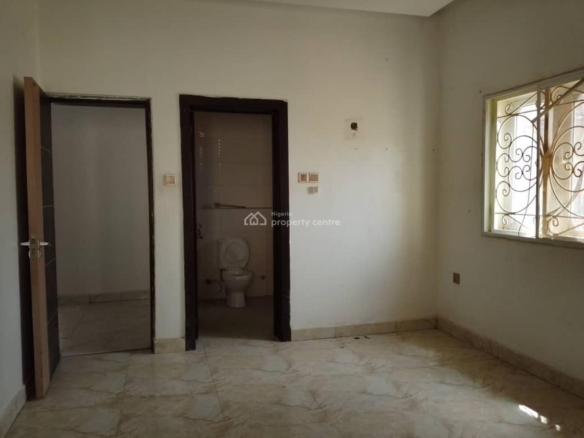a Very Good Spacious 3 Bedroom Flat, Jahi, Abuja, Flat / Apartment for Rent