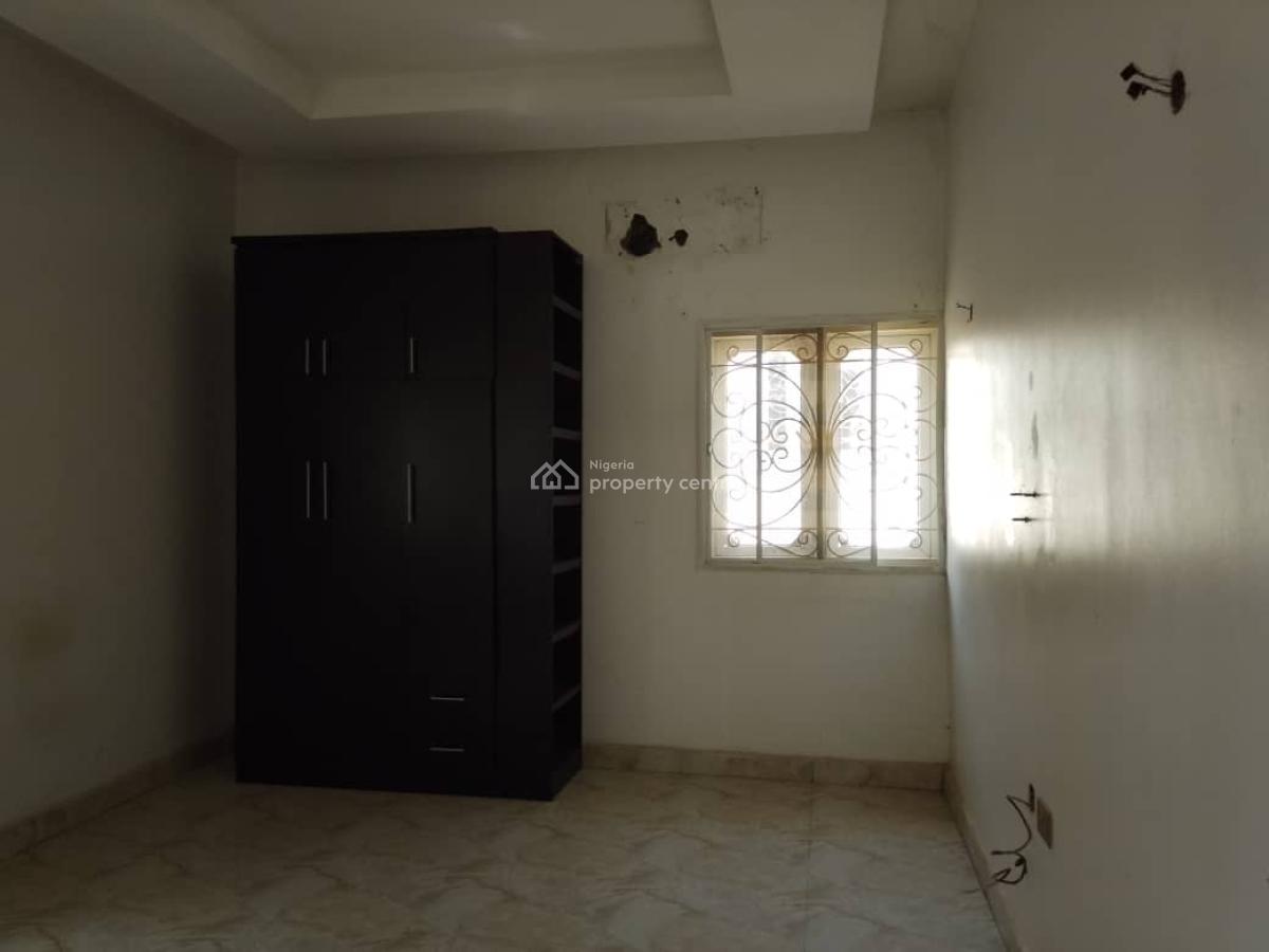 a Very Good Spacious 3 Bedroom Flat, Jahi, Abuja, Flat / Apartment for Rent