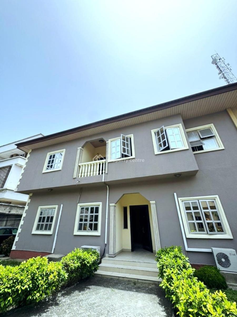 Massive 5 Bedroom Apartment, Lekki Phase 1, Lekki, Lagos, Flat / Apartment for Rent