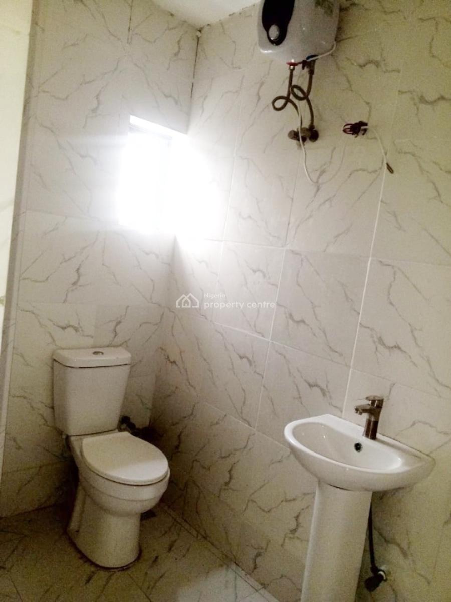 a Newly Built Spacious 2 Bedroom Flat, Chevron Drive, Lekki, Lagos, Flat / Apartment for Rent