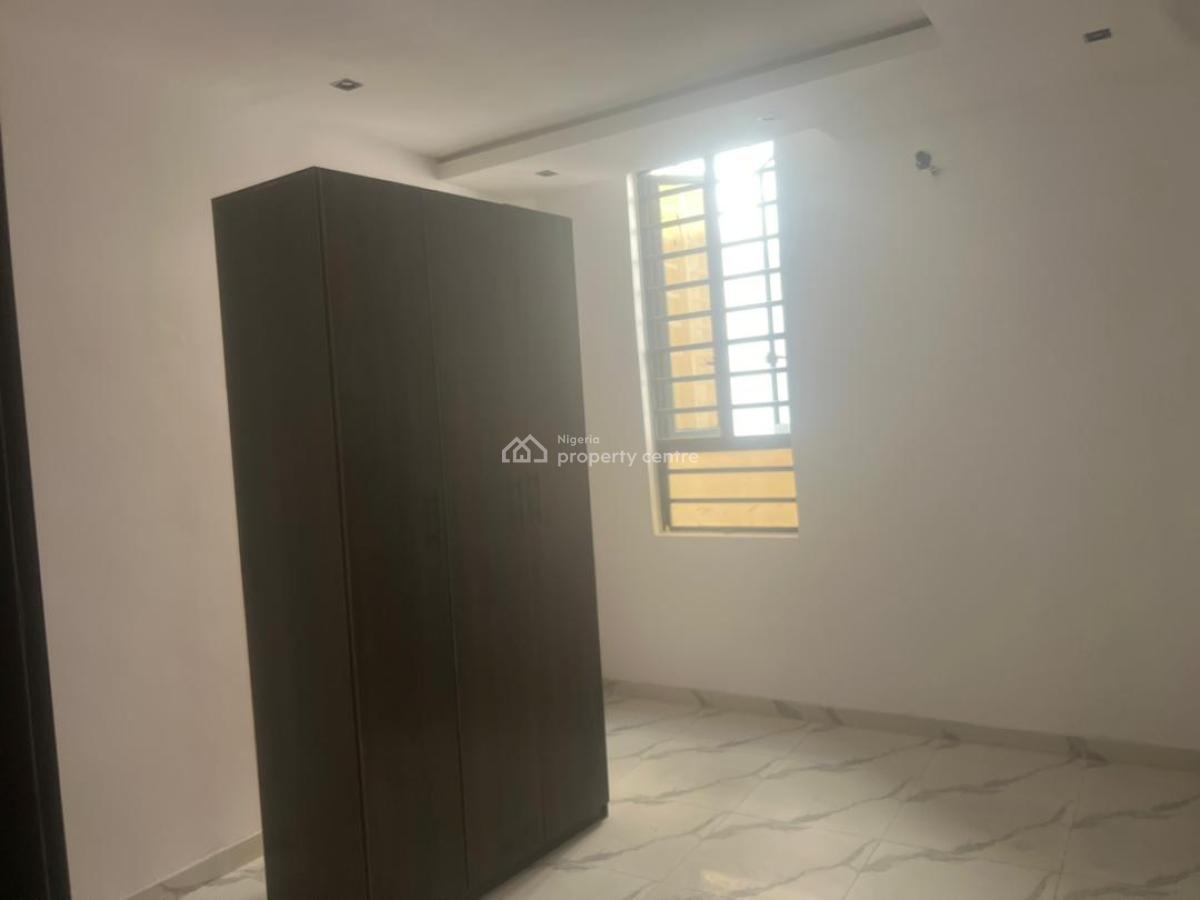 Brand New 3 Bedroom Apartment with Bq, Lekki Phase 1, Lekki, Lagos, Flat / Apartment for Rent