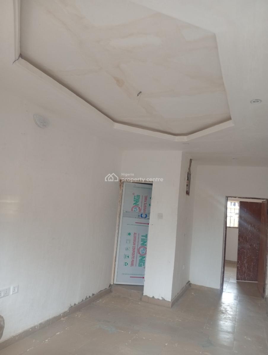 Executive Mini Flat, Cele Bus Stop Alagbole Via Ojodu Berger, Ojodu Berger, Ojodu, Lagos, Mini Flat (room and Parlour) for Rent