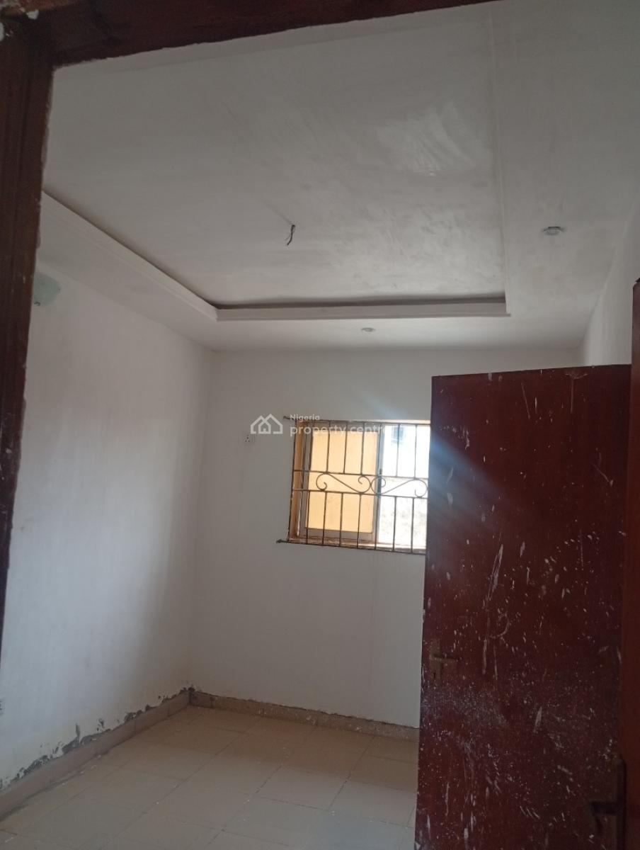 Executive Mini Flat, Cele Bus Stop Alagbole Via Ojodu Berger, Ojodu Berger, Ojodu, Lagos, Mini Flat (room and Parlour) for Rent