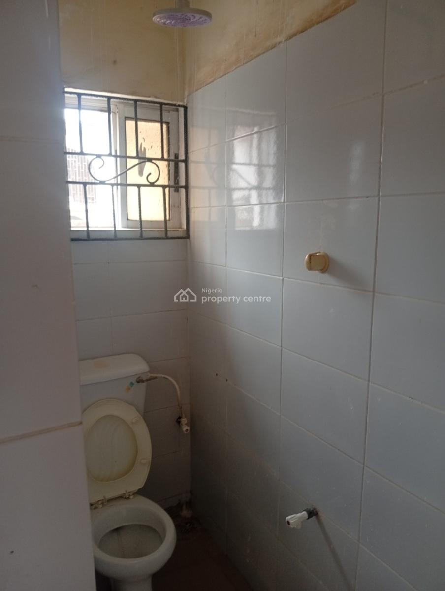 Executive Mini Flat, Cele Bus Stop Alagbole Via Ojodu Berger, Ojodu Berger, Ojodu, Lagos, Mini Flat (room and Parlour) for Rent