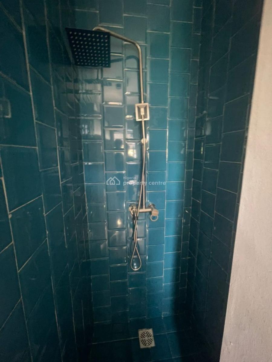 Fully Serviced 2 Bedroom First with Bq in a Secured Estate, Agungi, Lekki, Lagos, Flat / Apartment for Rent