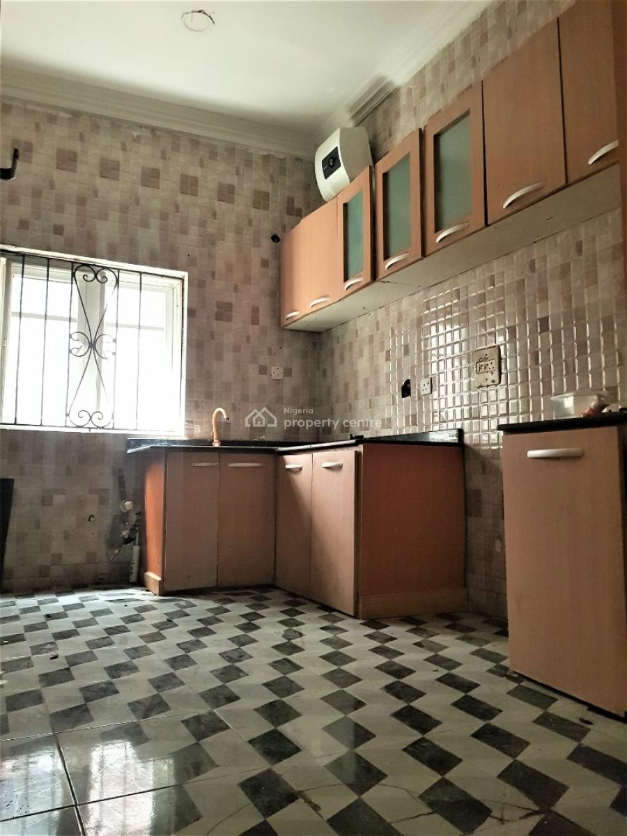 2 Bedroom Flat in a Serene and Secured Neighbourhood, Ground Floor, Ikota, Lekki, Lagos, Flat / Apartment for Rent