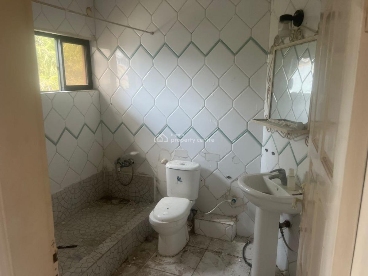 Very Spacious 4 Bedroom Penthouse with Bq, Lekki Phase 1, Lekki, Lagos, House for Rent