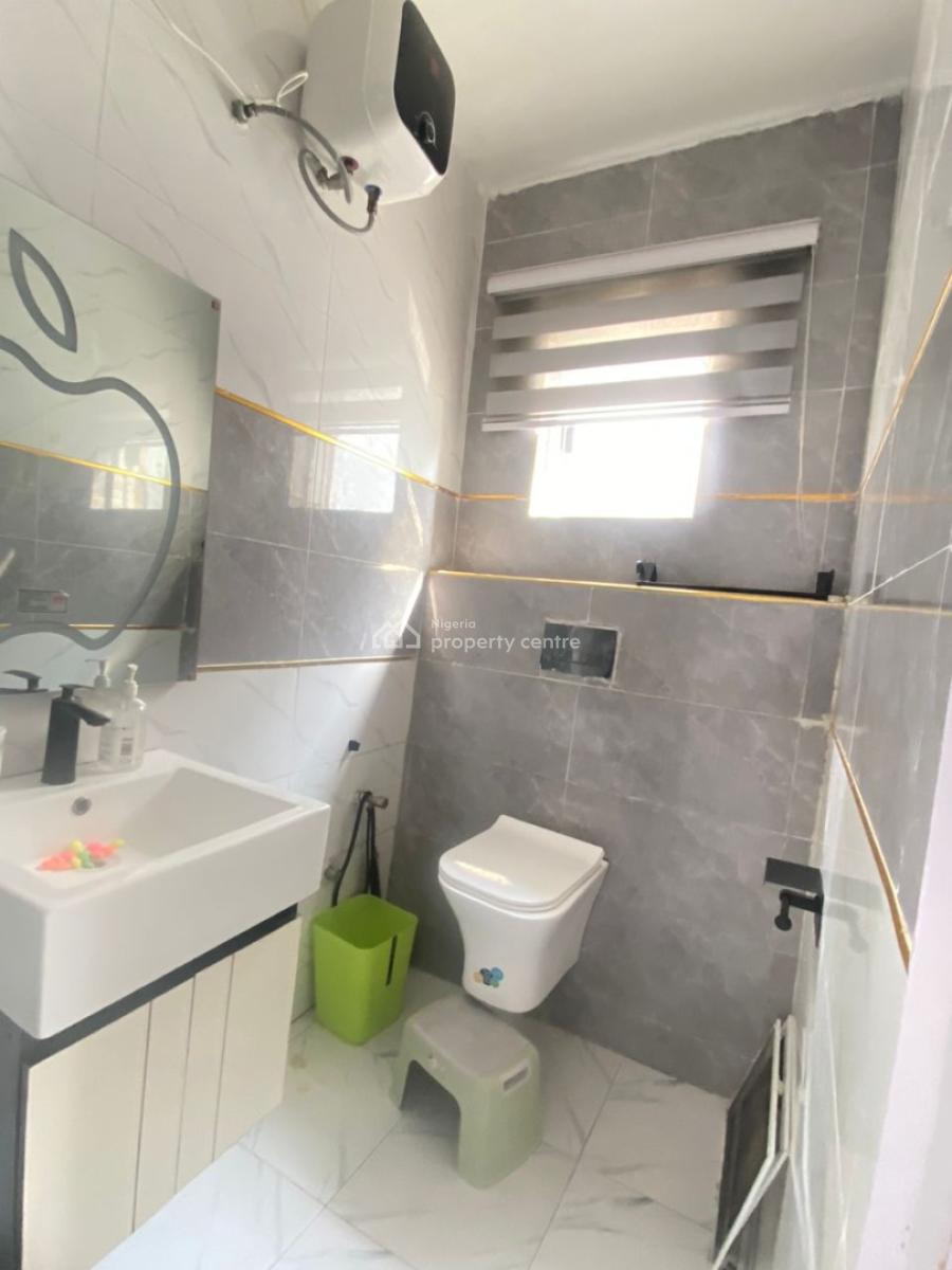 Serviced 2 Bedroom Flat with Swimming Pool, Lift, Internet, & Gas, Ikate Elegushi, Lekki, Lagos, Flat / Apartment for Rent