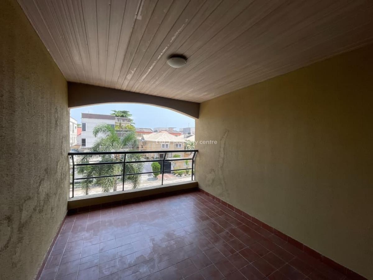3 Bedroom Apartment, Lekki Phase 1, Lekki, Lagos, Flat / Apartment for Rent
