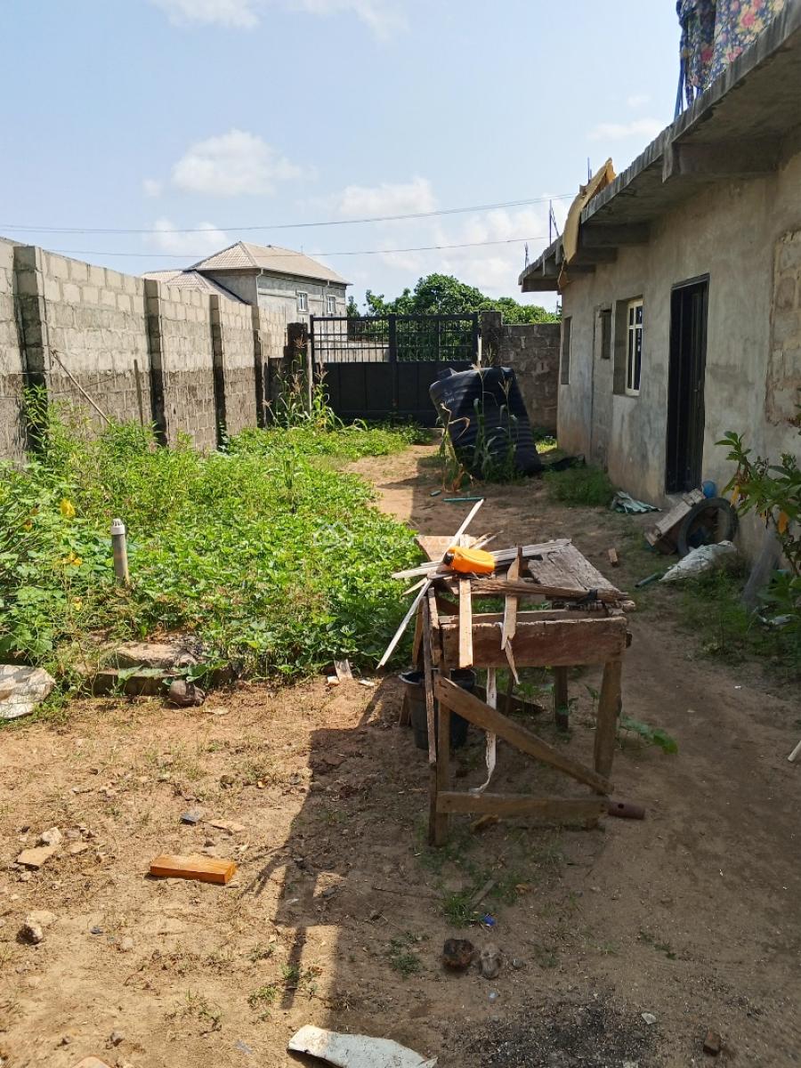 Block of Flat in a Serene Environment, Obadore Lasu-isheri Expressway, Igando, Alimosho, Lagos, Block of Flats for Sale