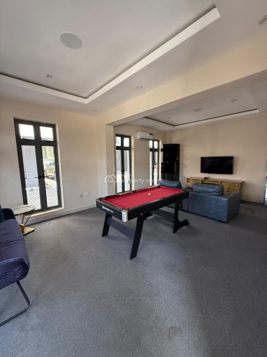 Newly 2 Bedroom Apartment with a Pool & Gym, Ikate, Lekki, Lagos, Flat / Apartment for Rent