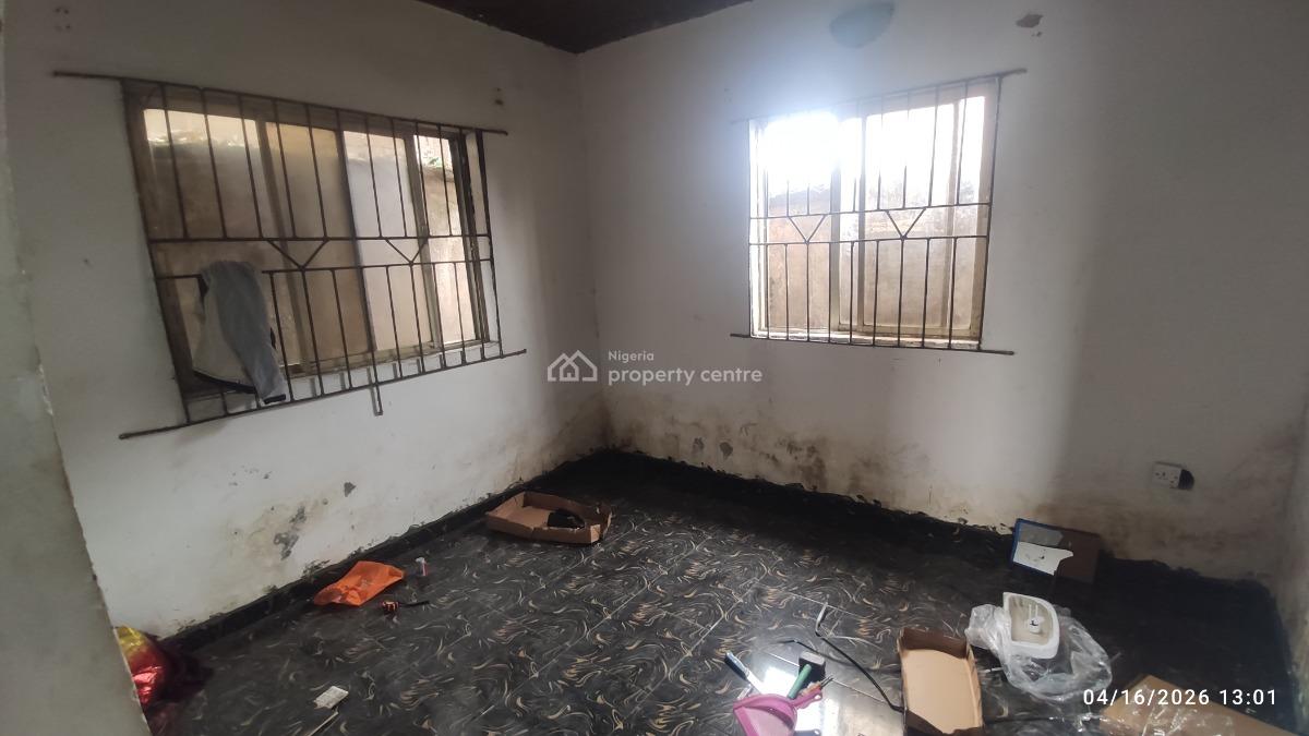 Spacious Room Self Contained, Makoko, Yaba, Lagos, Self Contain (single Rooms) for Rent