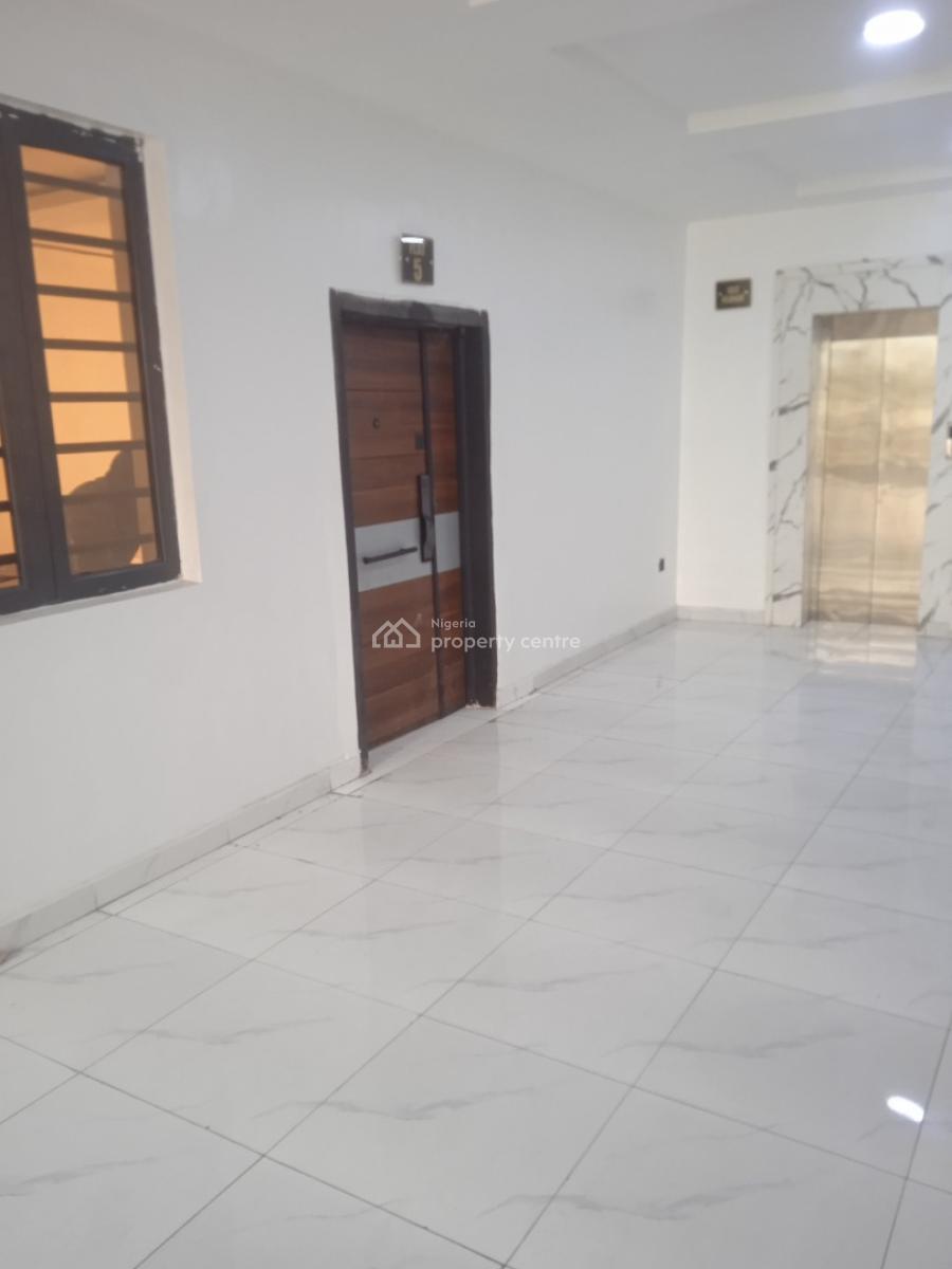 Serviced Brand New 2 Bedroom Apartment, First Floor, Lekki Phase 1, Lekki, Lagos, Flat / Apartment for Rent