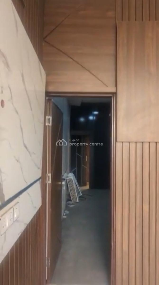 Strategic 35sqm Shop/office Space, Gwarinpa, Abuja, Plaza / Complex / Mall for Rent