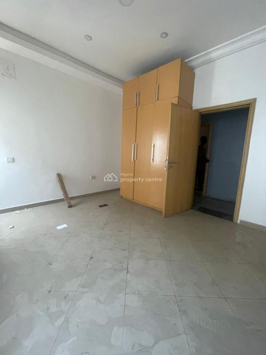 Self Service Smart Looking, Spacious 3 Bedroom Apartment, Lekki Phase 1, Lekki, Lagos, Flat / Apartment for Rent