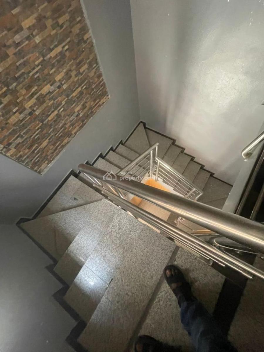 Self Service Smart Looking, Spacious 3 Bedroom Apartment, Lekki Phase 1, Lekki, Lagos, Flat / Apartment for Rent