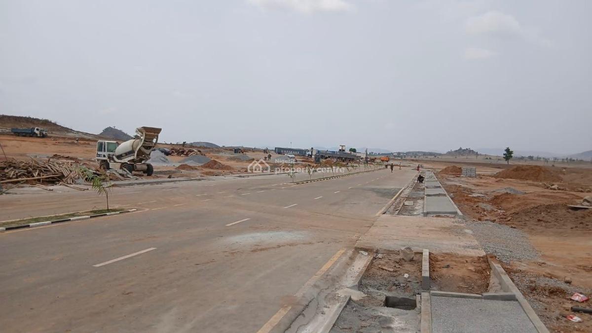 Get a 250sqm 4 Bedroom Plot, Before Centenary City, Sabon Lugbe, Lugbe District, Abuja, Residential Land for Sale