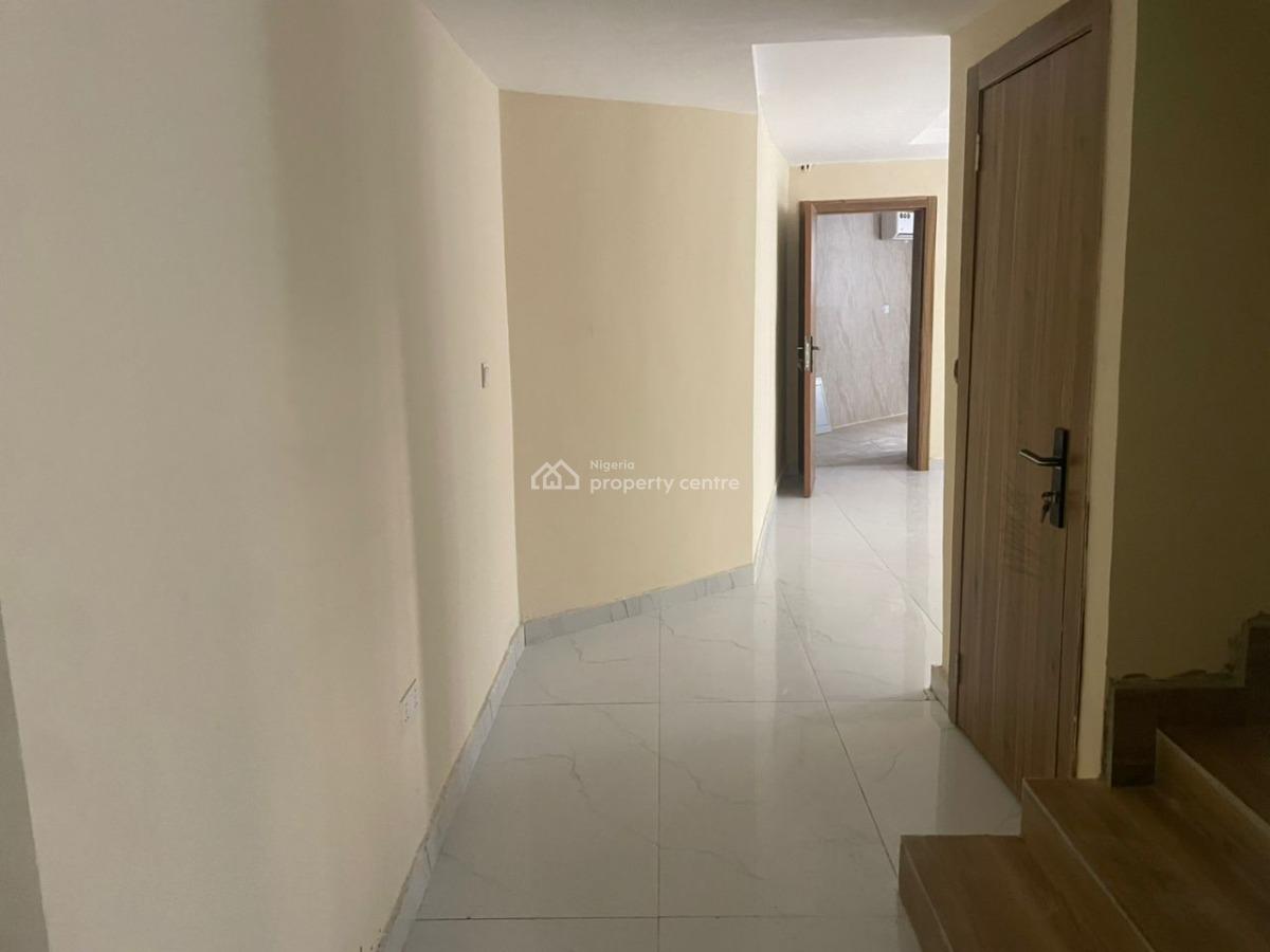 Luxury Units of 3 Bedroom Apartment, Lekki Phase 1, Lekki, Lagos, Flat / Apartment for Sale