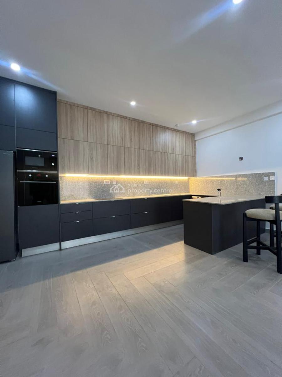 Solid 2 Bedroom Apartment with an Elevator and Swimming Pool Suitable, Ikate, Lekki, Lagos, Flat / Apartment for Sale