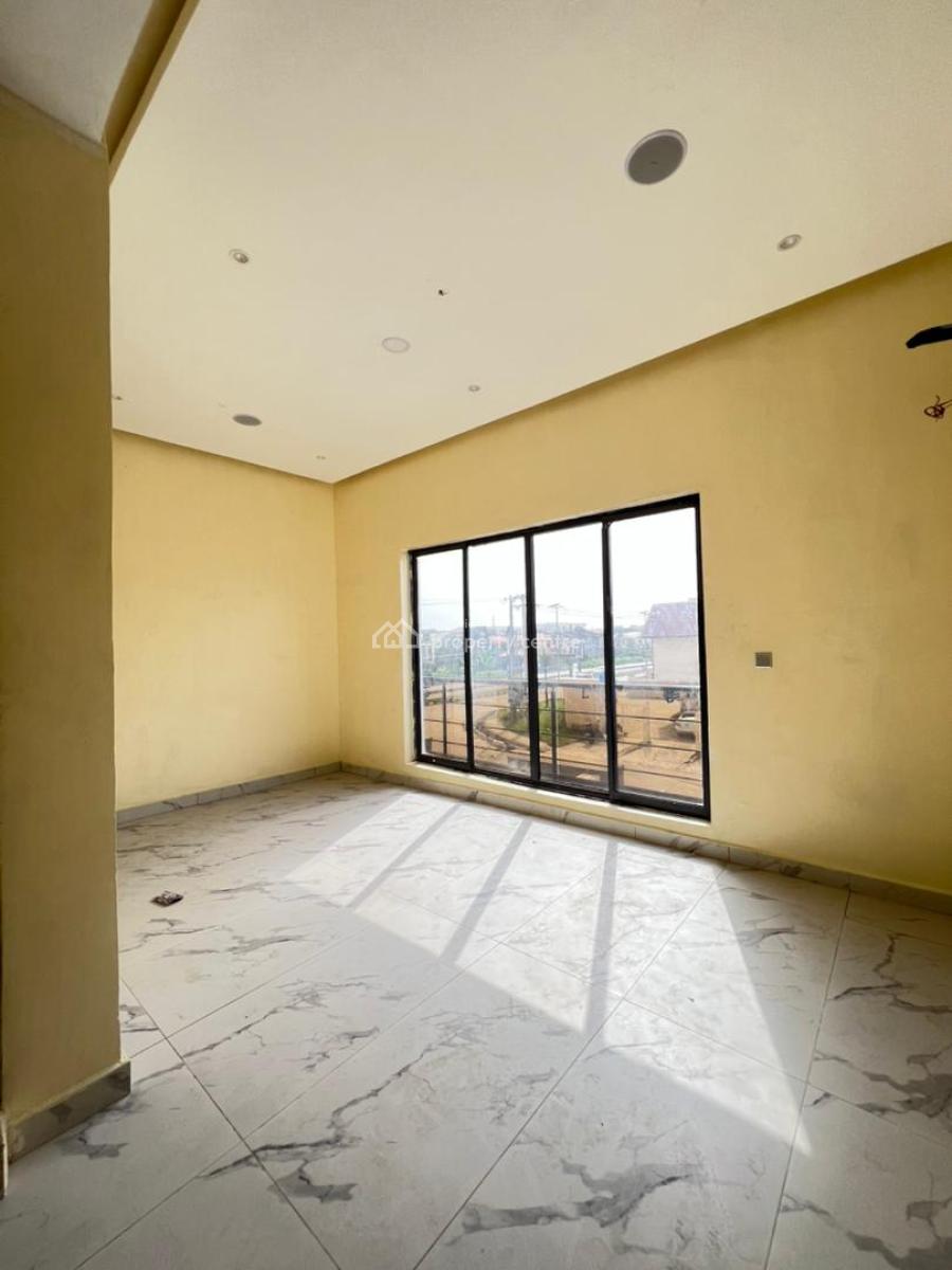 Standard 6 Bedroom Semi Detached Duplex with Two Bqs, Lekki Phase 1, Lekki, Lagos, Semi-detached Duplex for Sale