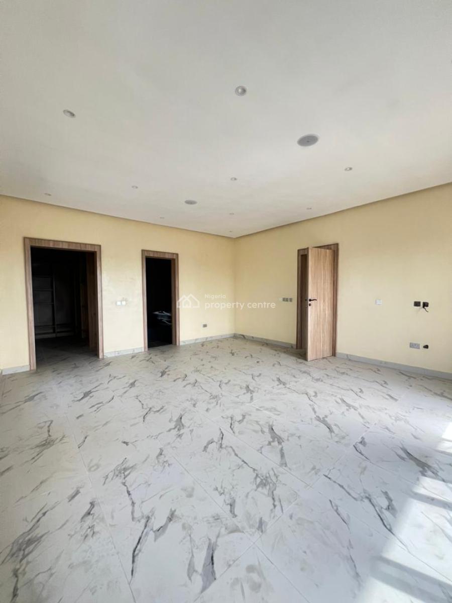 Standard 6 Bedroom Semi Detached Duplex with Two Bqs, Lekki Phase 1, Lekki, Lagos, Semi-detached Duplex for Sale