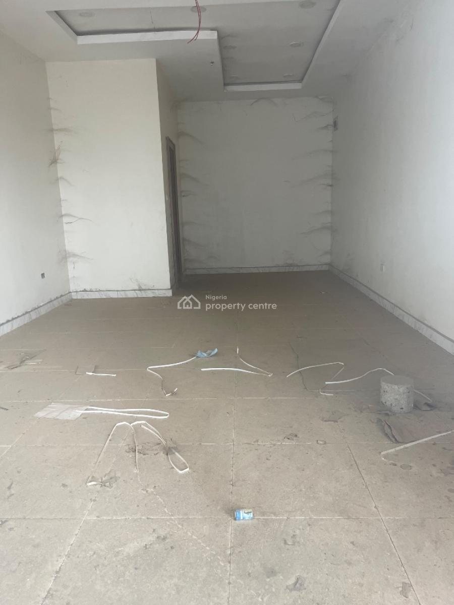 Strategic 40sqm Shop/office Space, Wuse 2, Abuja, Plaza / Complex / Mall for Rent