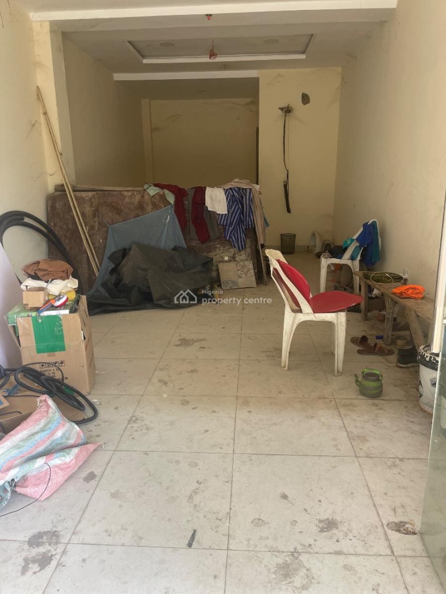 Strategic 40sqm Shop/office Space, Wuse, Abuja, Plaza / Complex / Mall for Rent