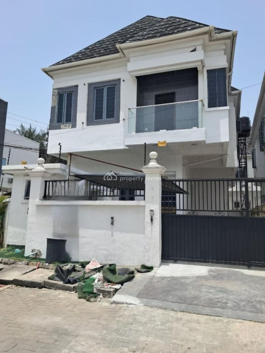 Self Compound 5 Bedrrom Fully Detached Duplex, Chevron, Lekki, Lagos, Detached Duplex for Rent