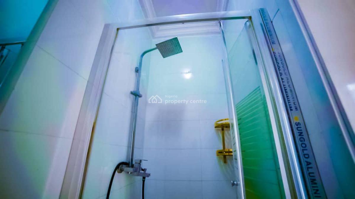 Luxury 2 Bedroom Apartment, Admiralty Way, Lekki Phase 1, Lekki, Lagos, Flat / Apartment for Rent