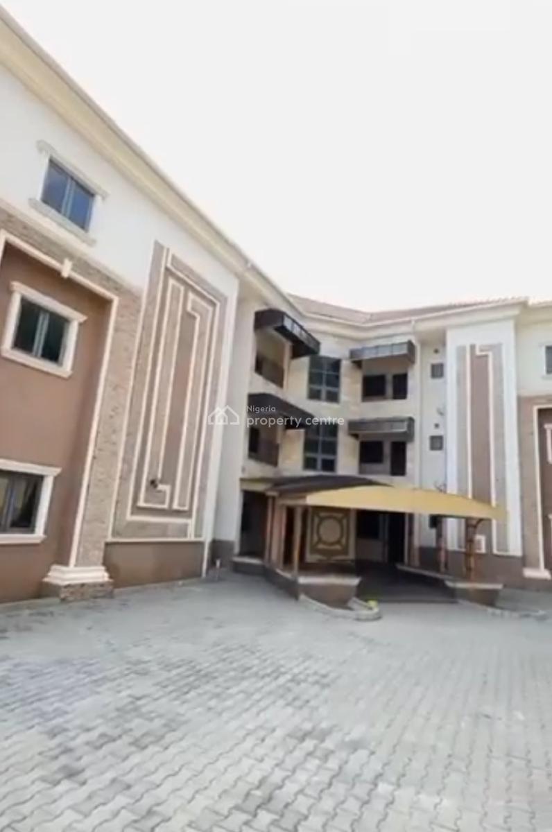 Luxurious 6 Units of 3 Bedroom Flat, Guzape District, Abuja, Flat / Apartment for Rent