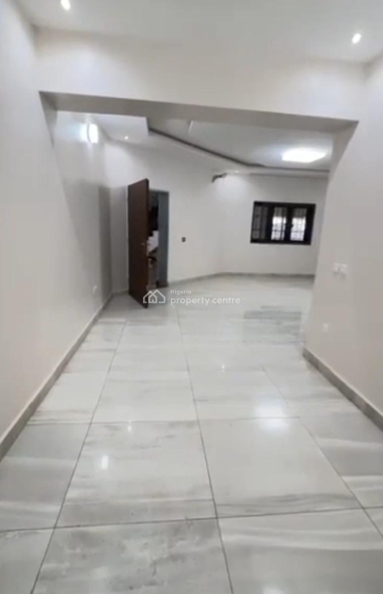 Luxurious 6 Units of 3 Bedroom Flat, Guzape District, Abuja, Flat / Apartment for Rent