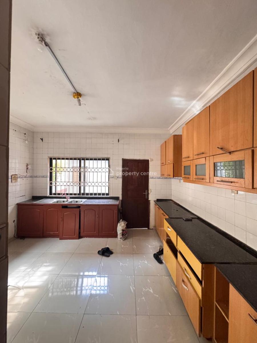 5 Bedrooms Detached with 2 Rooms Bq, Lekki Phase 1, Lekki, Lagos, Detached Duplex for Rent