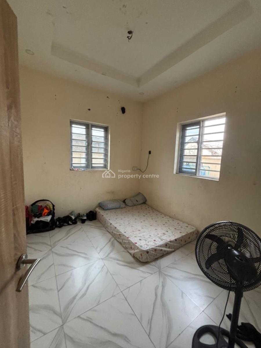 Luxury Nice 3 Bedroom Flat Downstairs, Mobil Road Ilaje, Ajah, Lagos, Flat / Apartment for Rent