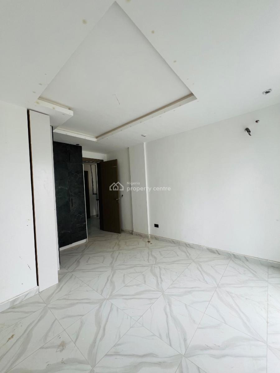 1 Bedroom Apartment, Lekki Phase 1, Lekki, Lagos, Flat / Apartment for Sale