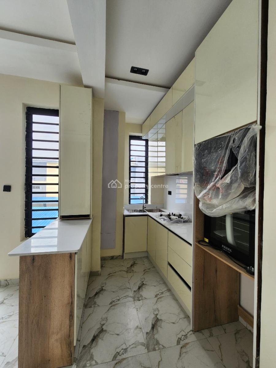 Luxury 2 Bedroom Apartment with Pool, Elevator, Concierge, Chevron Toll Gate, Lekki, Lagos, Flat / Apartment for Sale