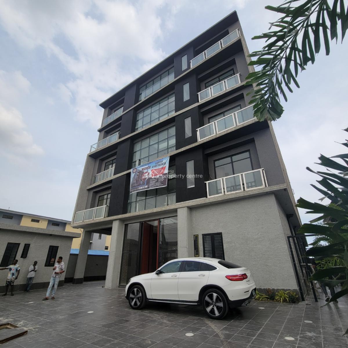 Stunning 2 Bedroom Apartment with an Elevator and a Pool, Orchid, Lekki, Lagos, Flat / Apartment for Sale