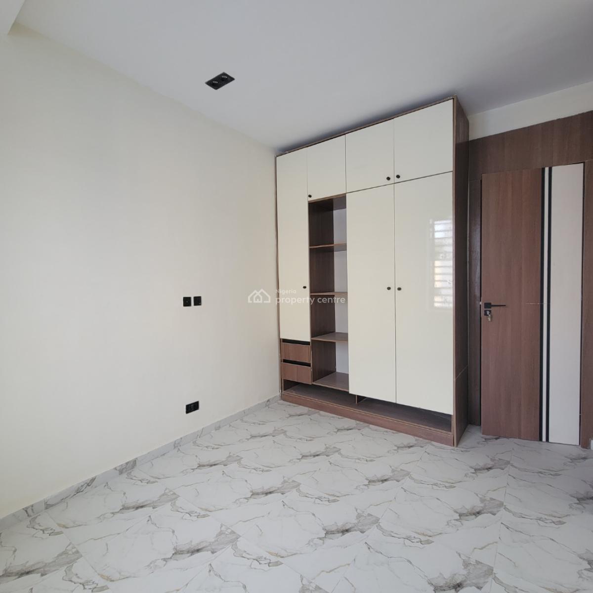 Stunning 2 Bedroom Apartment with an Elevator and a Pool, Orchid, Lekki, Lagos, Flat / Apartment for Sale