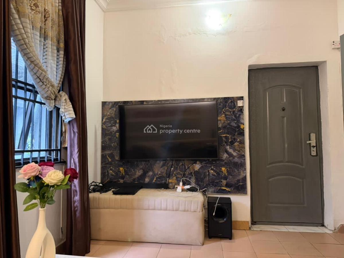 Fully Serviced Mini Flat, Lekki Phase One Lekki Lagos, Lekki Phase 1, Lekki, Lagos, Mini Flat (room and Parlour) for Rent