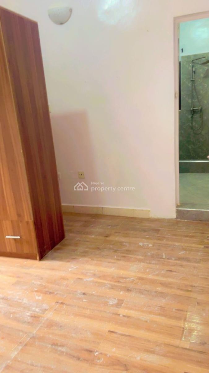 Luxury Room Self Contain Apartment, in The Heart of Lekki Please 1, Lekki Phase 1, Lekki, Lagos, Flat / Apartment for Rent