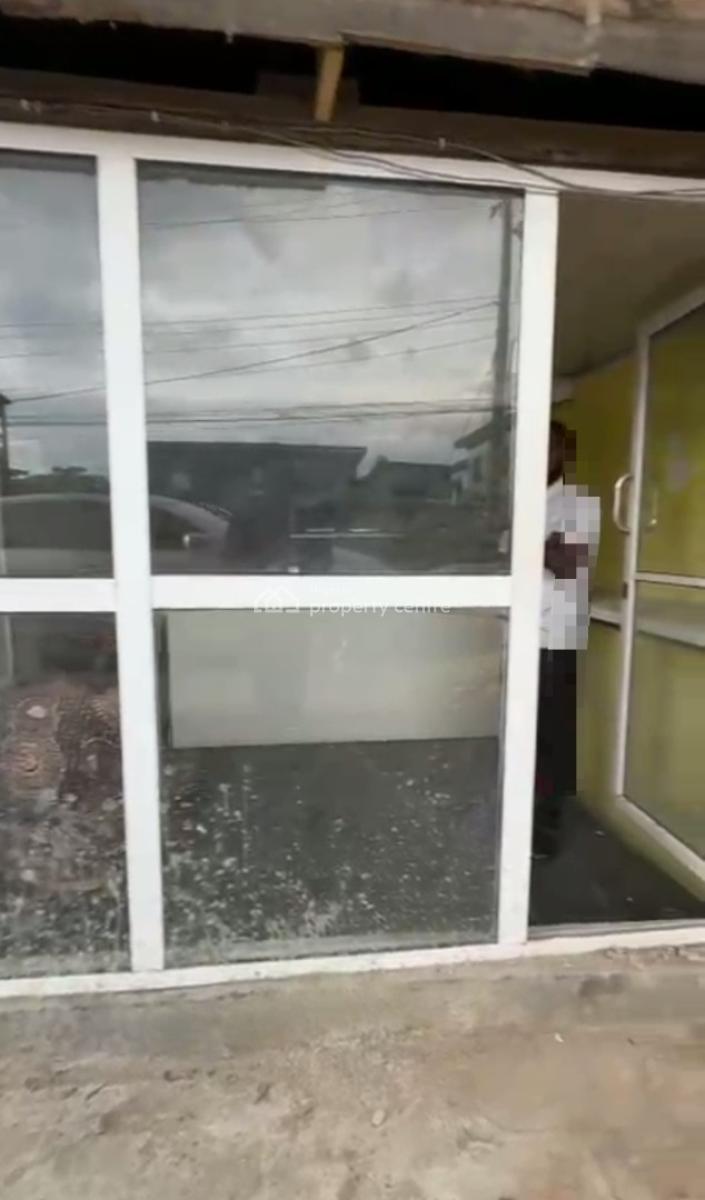 a Big Shop with in-built Roilet, Off Folagoro, Akoka, Yaba, Lagos, Shop for Rent