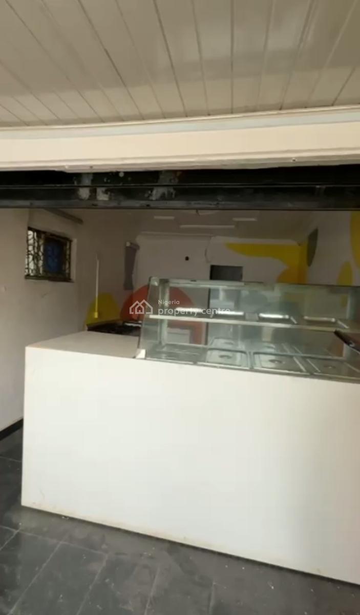 a Big Shop with in-built Roilet, Off Folagoro, Akoka, Yaba, Lagos, Shop for Rent