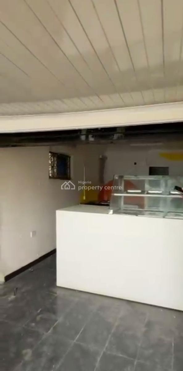 a Big Shop with in-built Roilet, Off Folagoro, Akoka, Yaba, Lagos, Shop for Rent