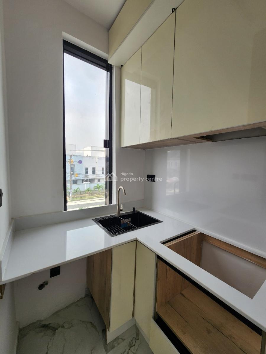 Lovely 1 Bedroom Apartment with Pool, Elevator, Concierge, Chevron Toll Gate, Orchid Road, Lekki, Lagos, Flat / Apartment for Sale